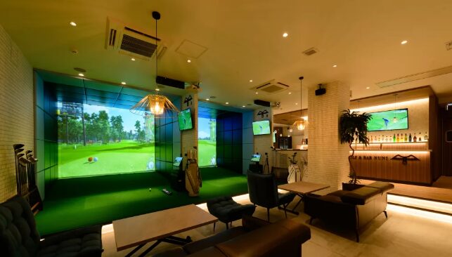 GOLF＆BAR　NUNI / 埼玉県