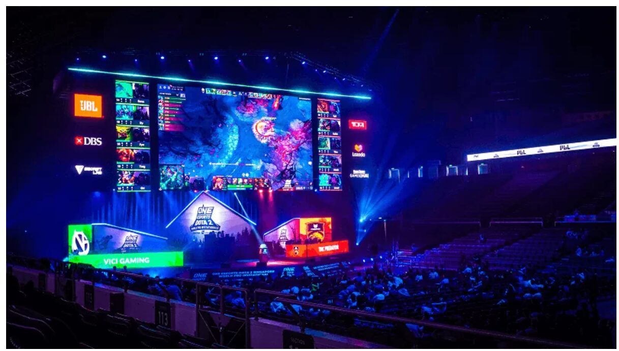 LEDビジョンの視認距離とは？ピッチサイズ選定とコスト最適化ガイド