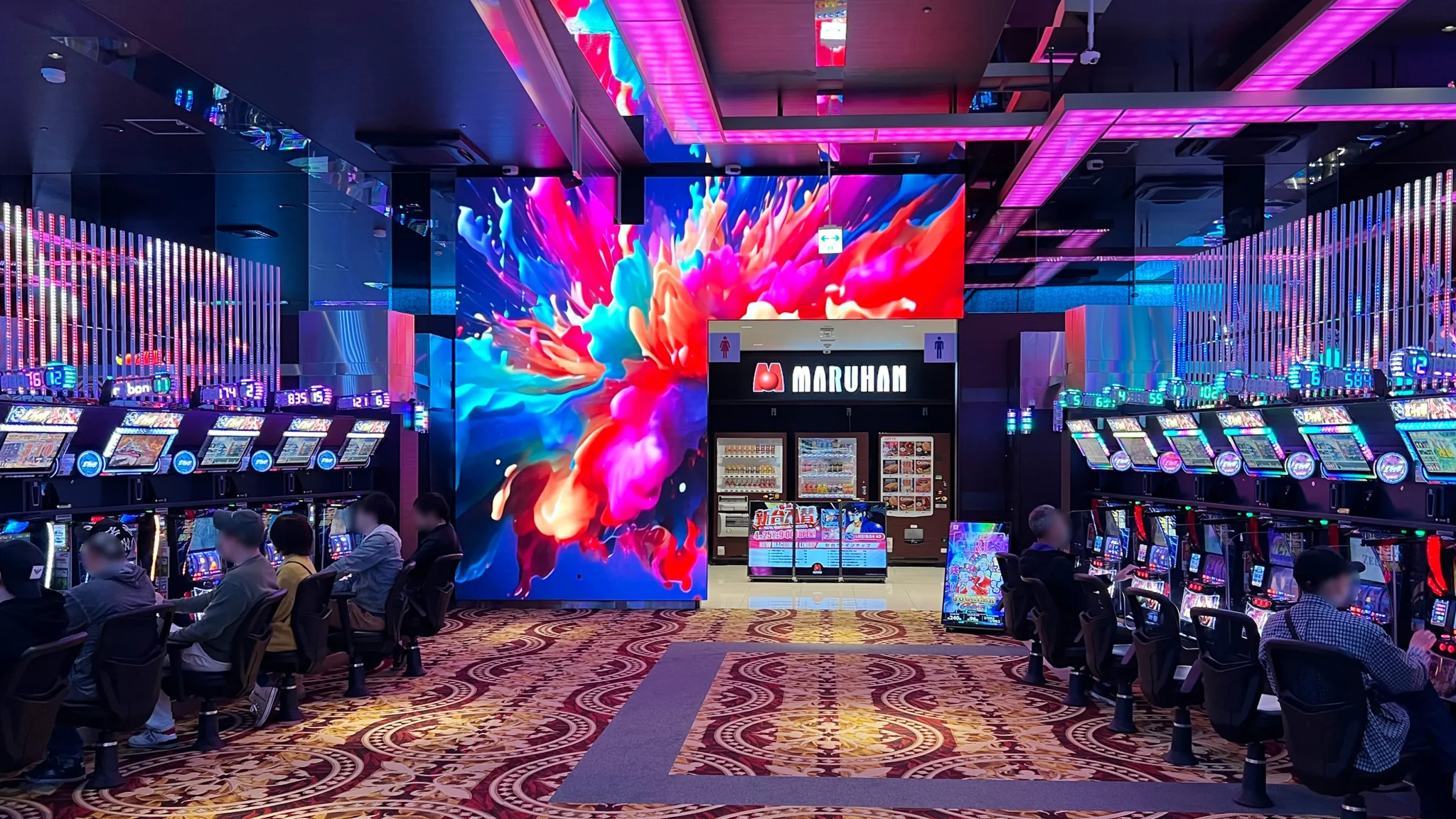 マルハン苫小牧駅前店 / 北海道苫小牧市